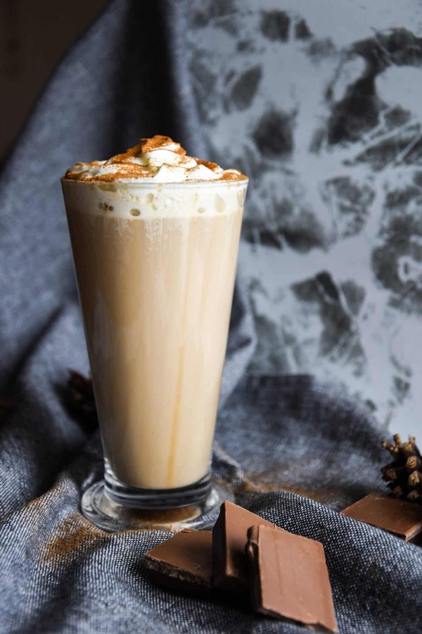 Comment faire un latte macchiato froid : la recette complète !
